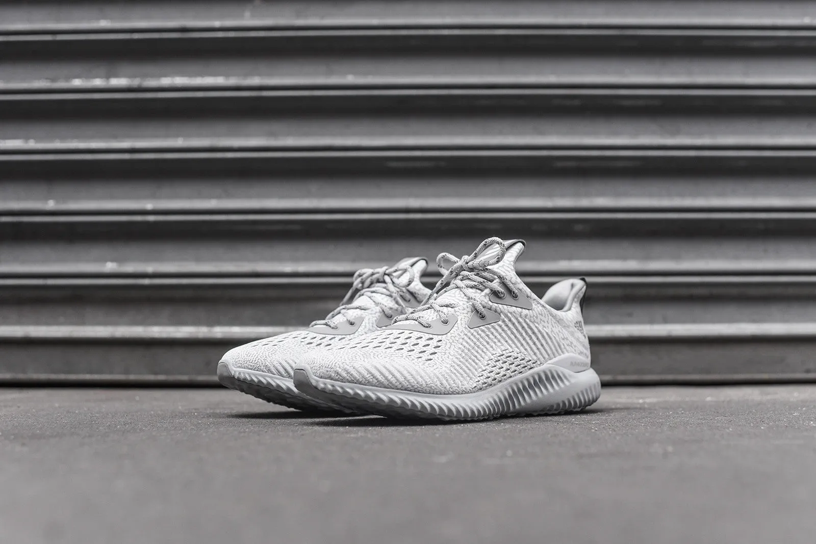 adidas Alpha Bounce AMS - White