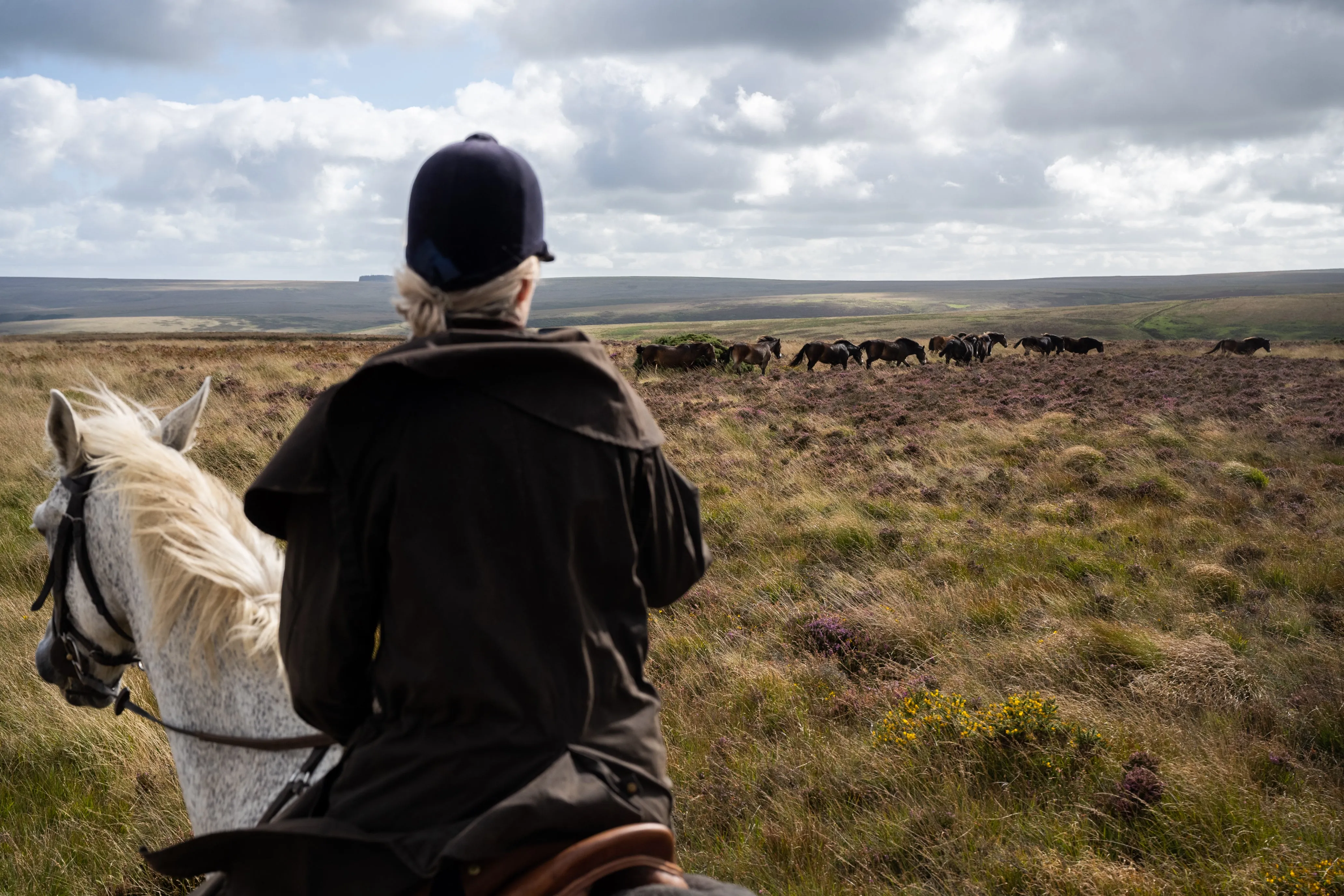 Glaze & Gordon Equestrian Charity Calendar 2025