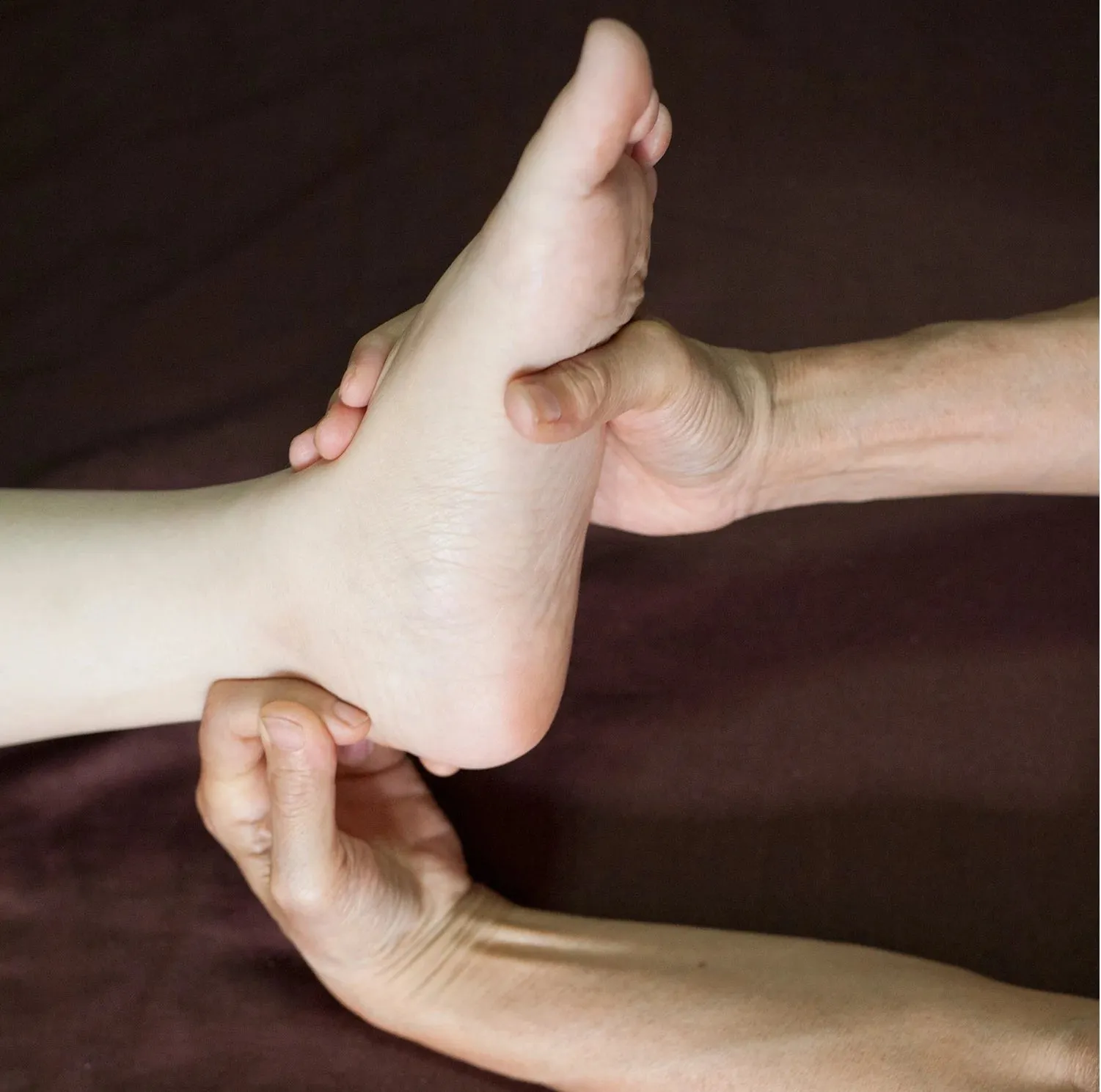 LIVE IN-PERSON 6 CE Hour Advanced Medical Foot Massage