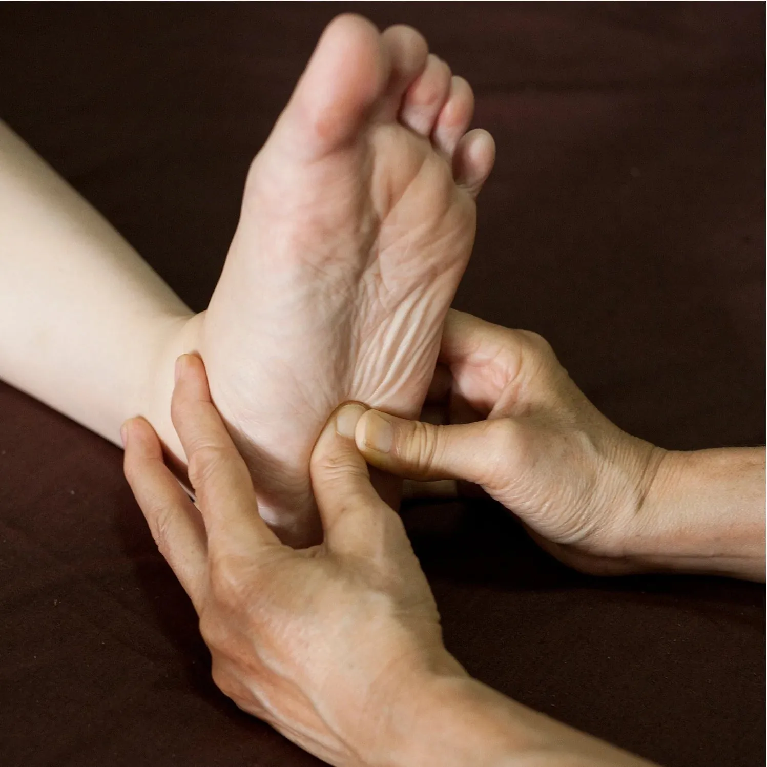 LIVE IN-PERSON 6 CE Hour Advanced Medical Foot Massage