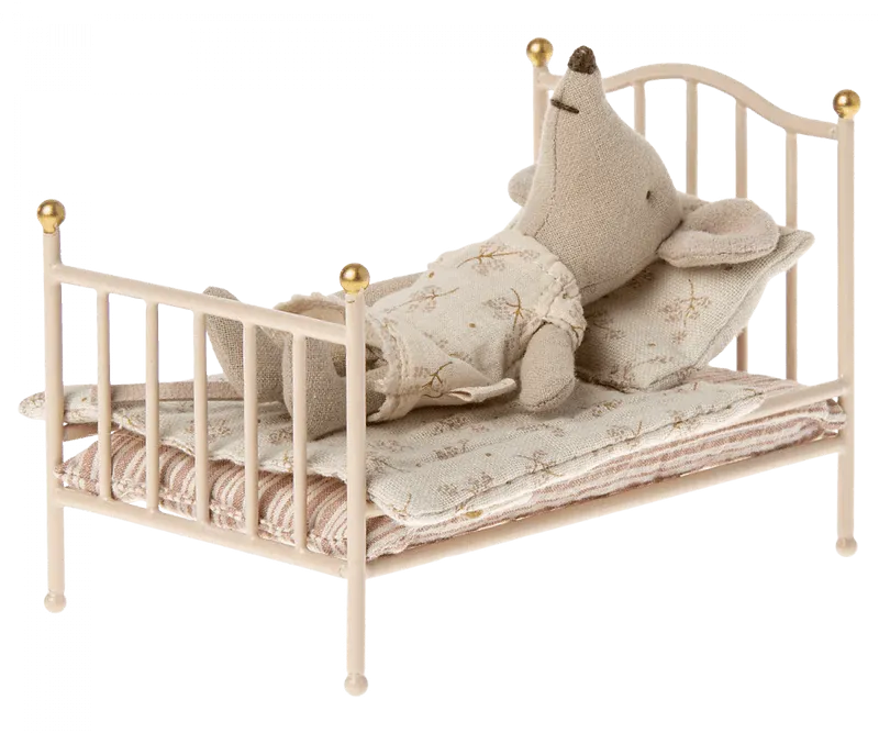 Pretend Play Toy | Vintage Bed for Mouse Doll in Rose | Maileg